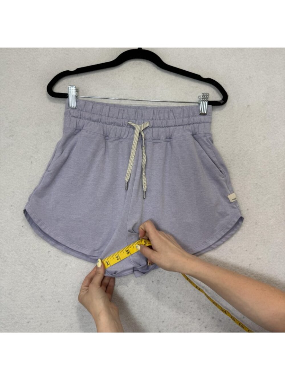 Vuori Sweat Shorts Womens Small Purple Jersey Drawstring Lounge Pockets - Picture 5 of 7